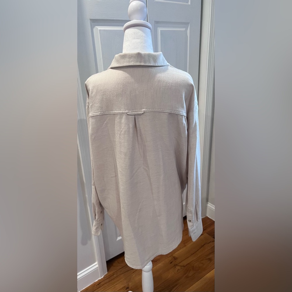 Old Navy Boyfriend Shirt | Large | Oatmeal - Picture 3 of 10
